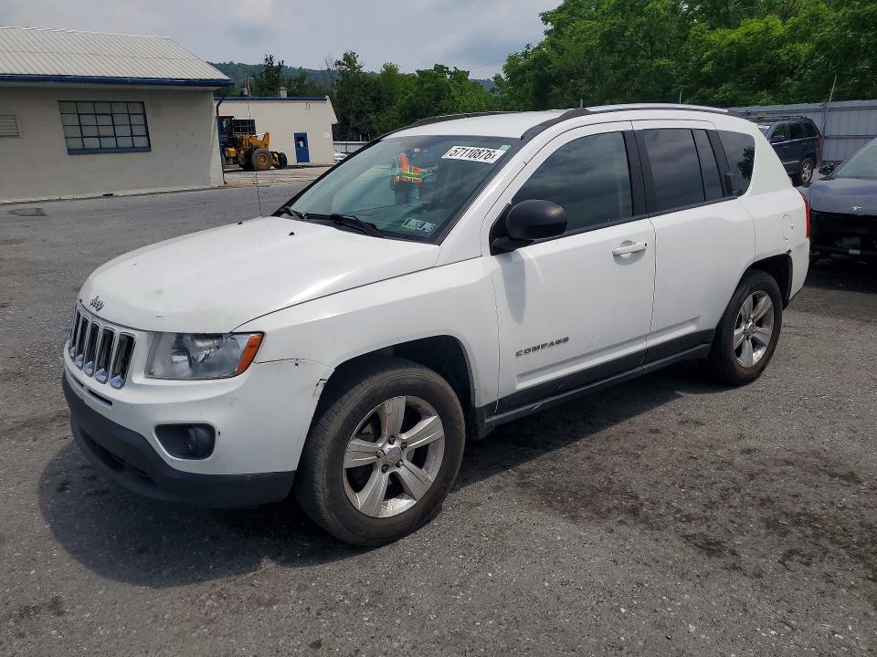 2013 JEEP COMPASS SPORT photo 1