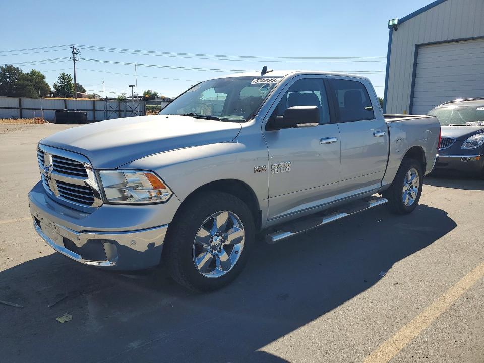 2017 RAM 1500 SLT photo 1