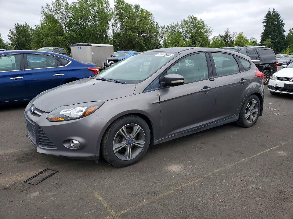 2014 FORD FOCUS SE photo 1