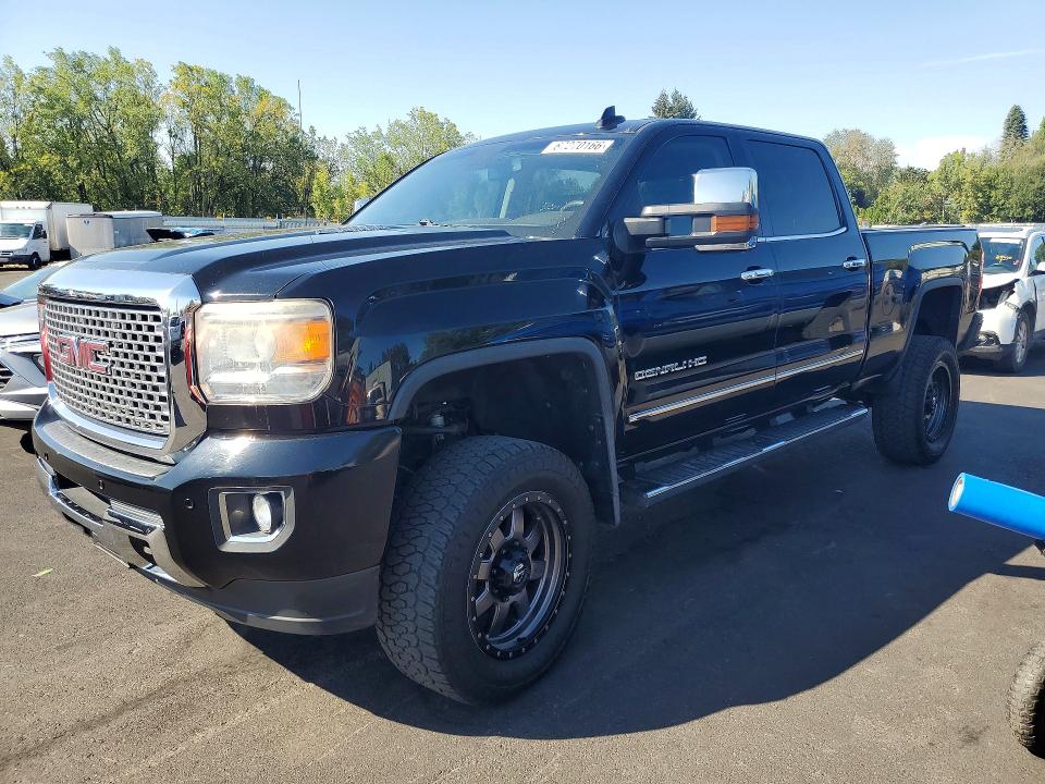 2015 GMC SIERRA K2500 DENALI photo 1