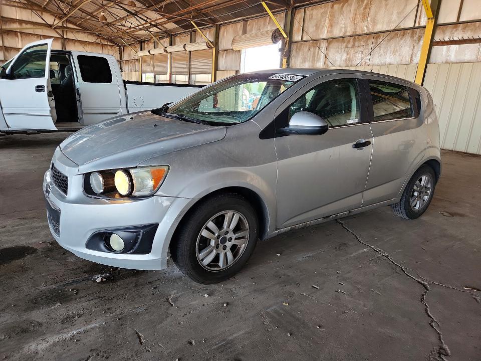 2015 CHEVROLET SONIC LT photo 1