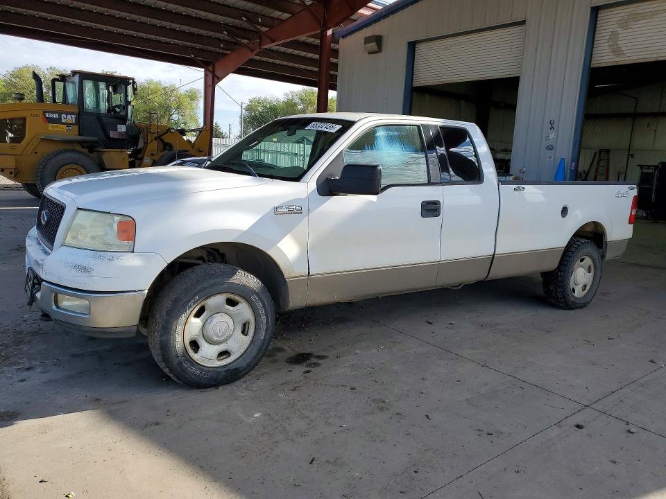 2004 FORD F150 XLT photo 1