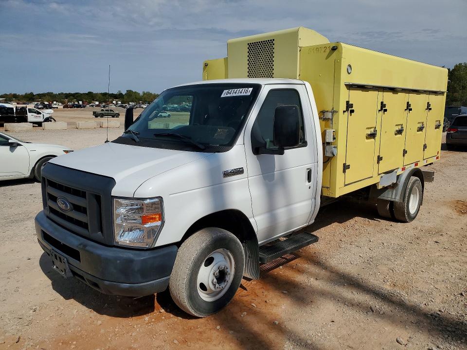 2019 FORD ECONOLINE E450 SUPER DUTY CUTAWAY VAN photo 1