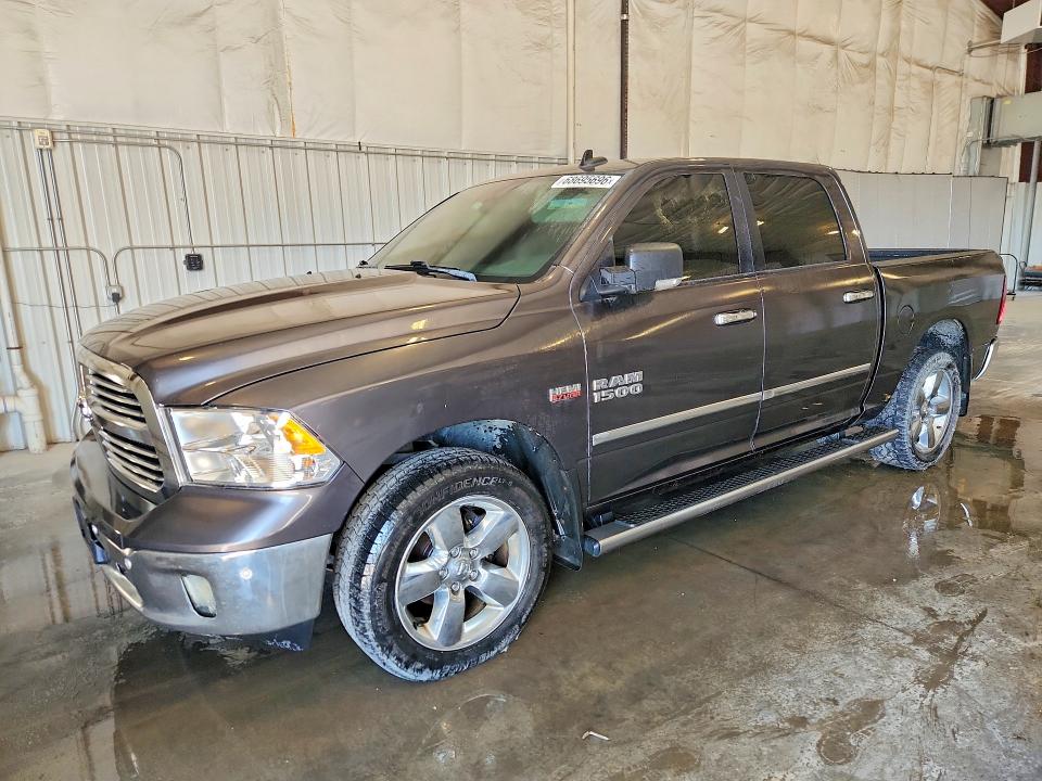 2018 RAM 1500 SLT photo 1