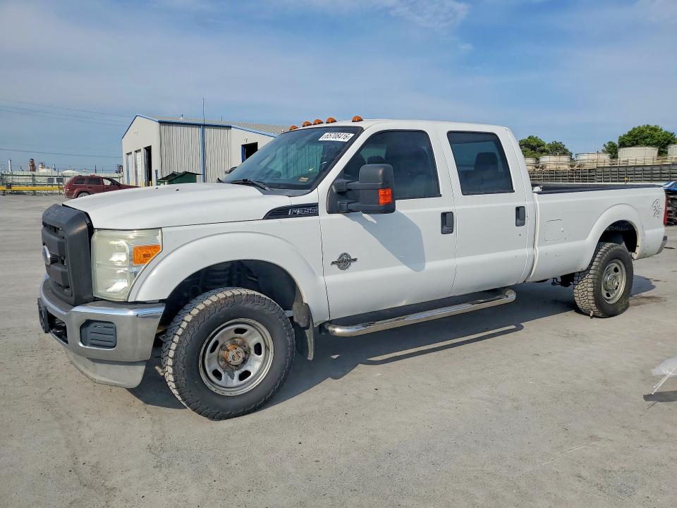 2011 FORD F-350 SUPER DUTY photo 1