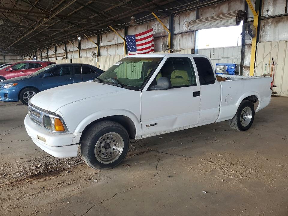 1995 CHEVROLET S TRUCK S10 photo 1
