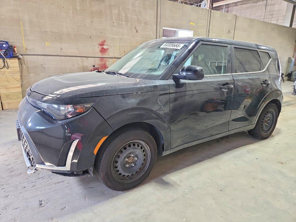 2025 KIA SOUL LX photo 1
