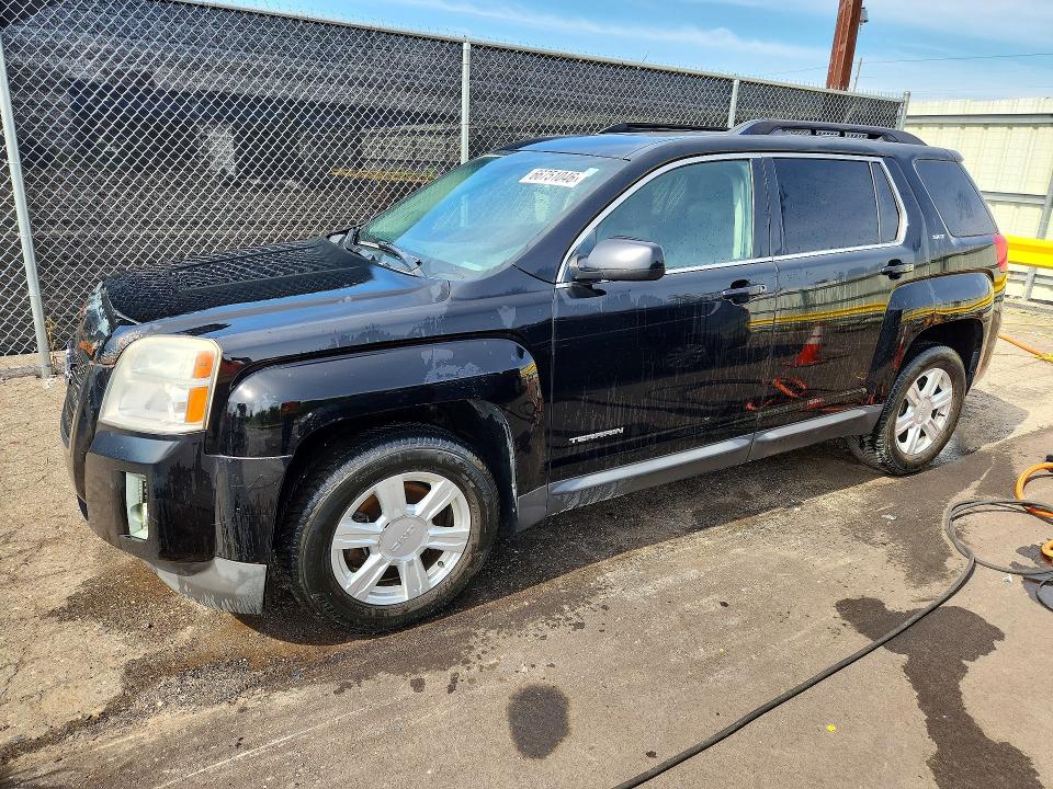 2015 GMC TERRAIN SLT photo 1